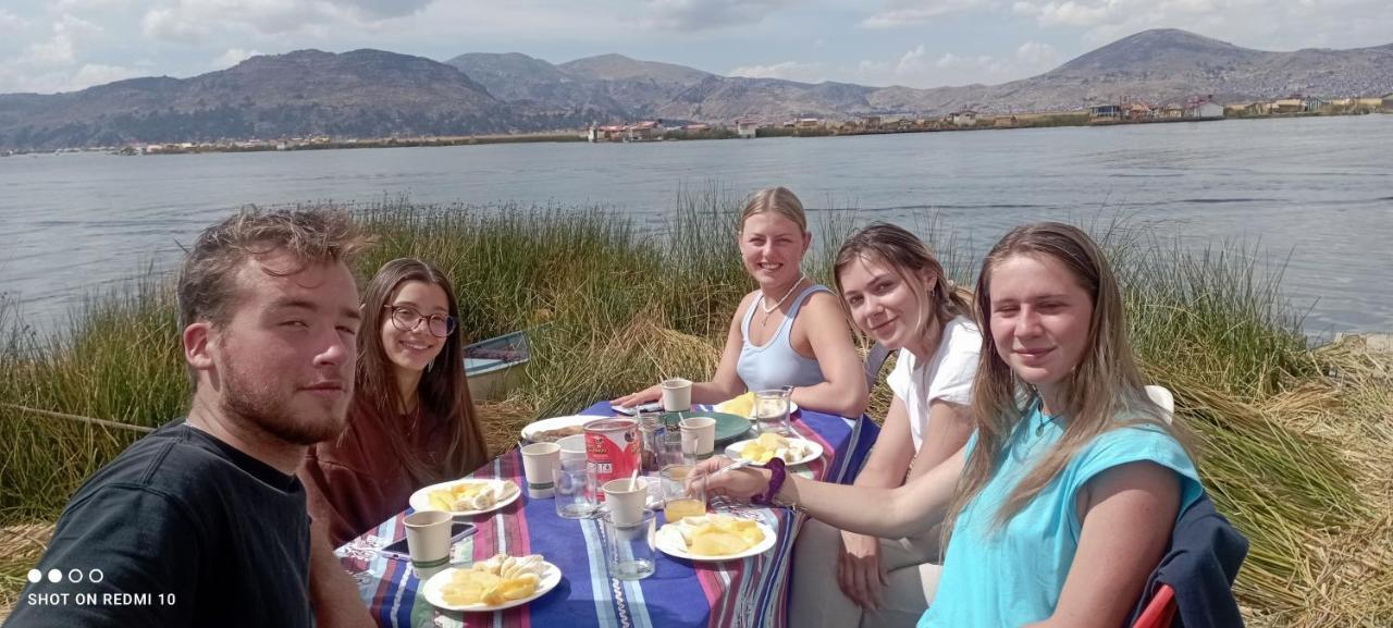 Uros Lodge Lover Titiqaqa Puno Eksteriør bilde