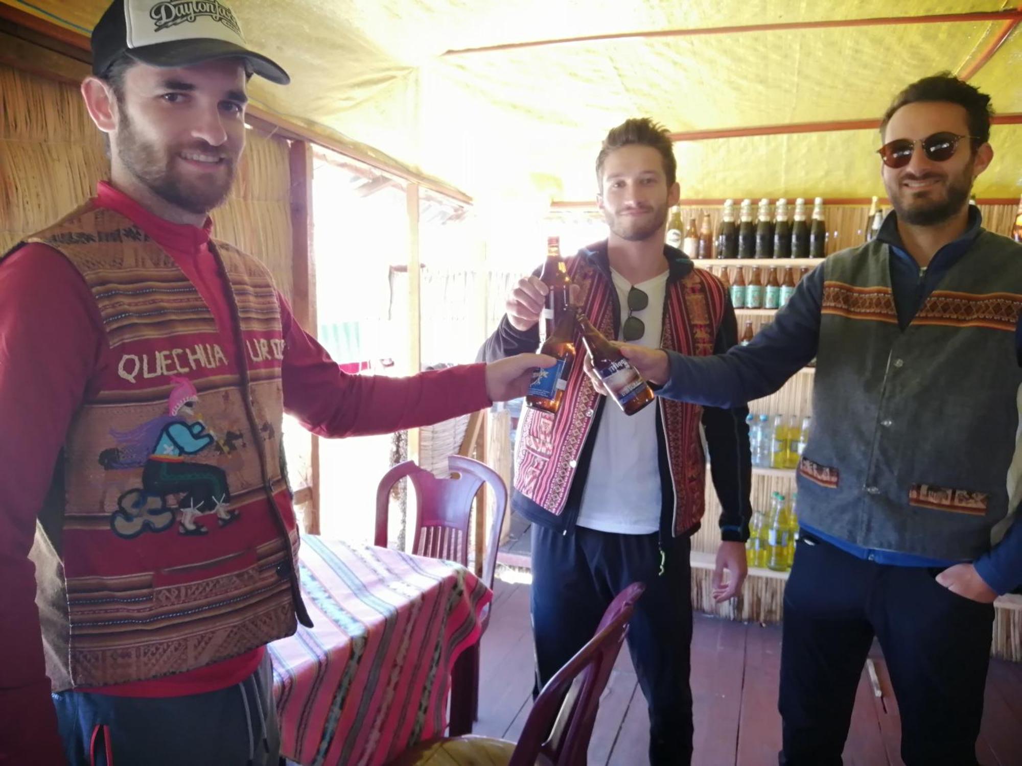 Uros Lodge Lover Titiqaqa Puno Eksteriør bilde