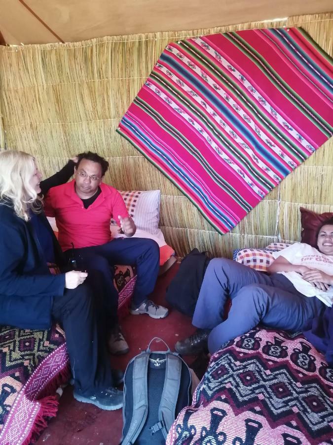Uros Lodge Lover Titiqaqa Puno Eksteriør bilde