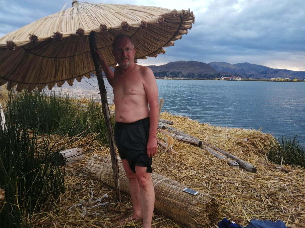 Uros Lodge Lover Titiqaqa Puno Eksteriør bilde